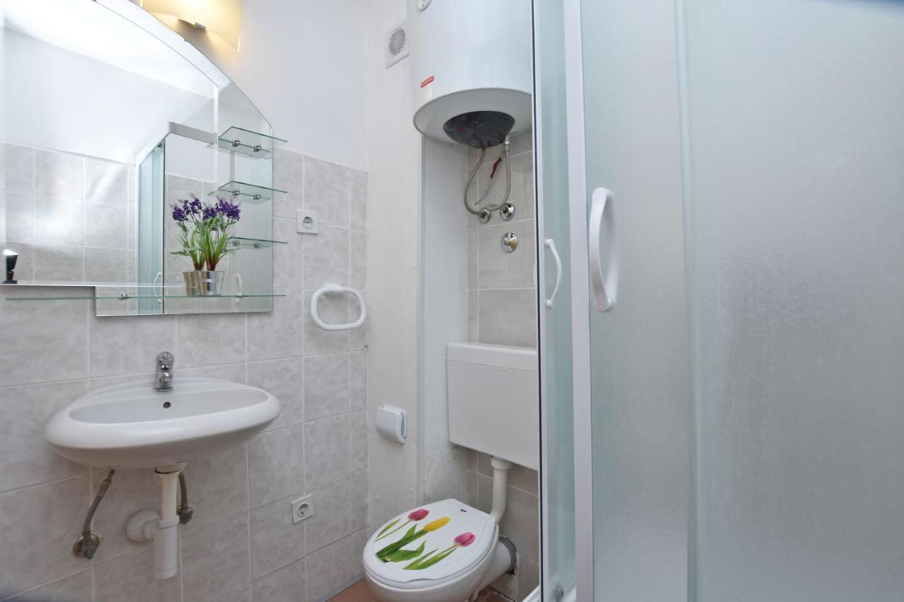 Apartments Ana Omiš Εξωτερικό φωτογραφία