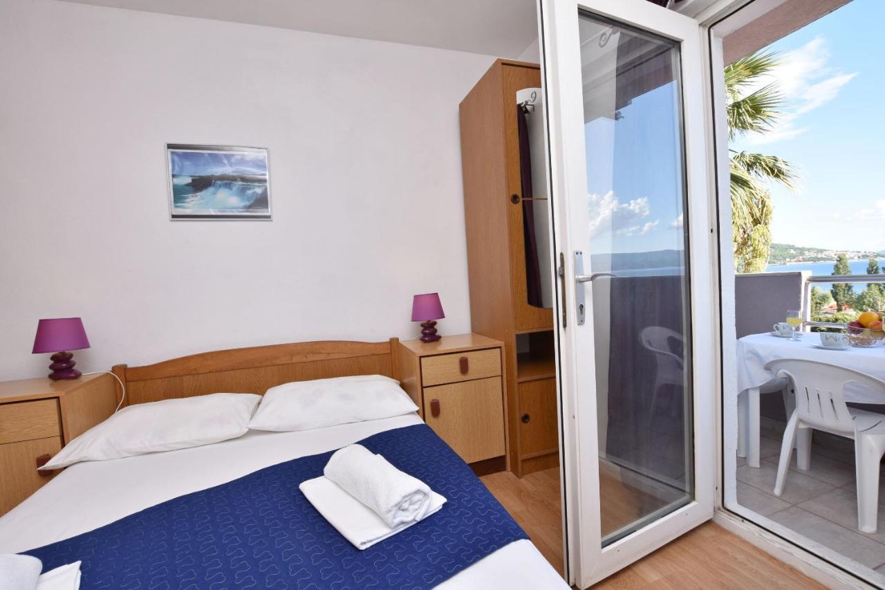 Apartments Ana Omiš Εξωτερικό φωτογραφία