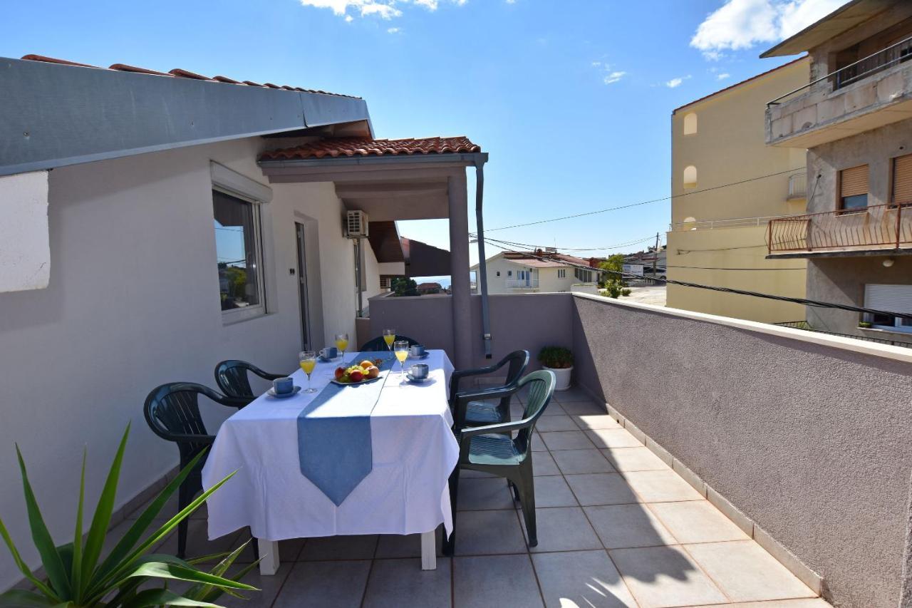 Apartments Ana Omiš Εξωτερικό φωτογραφία